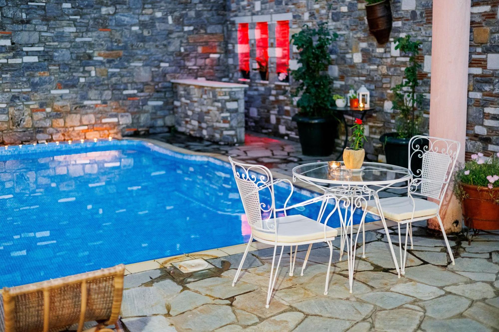 Portaria Pool Gem - Palladio Stone Havens Buitenkant foto
