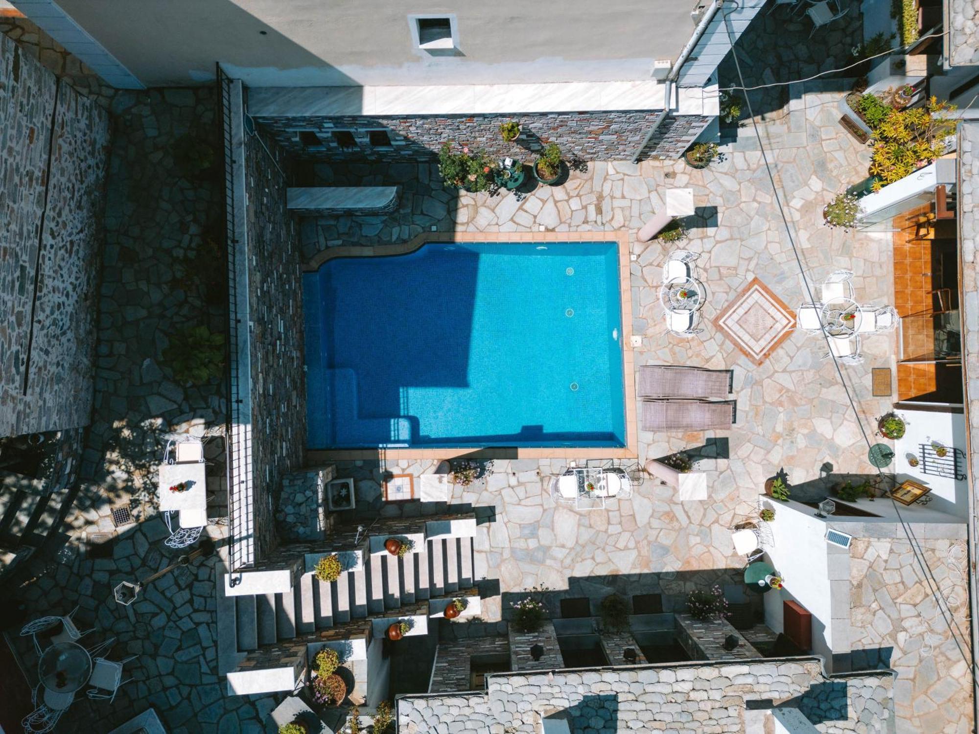 Portaria Pool Gem - Palladio Stone Havens Buitenkant foto