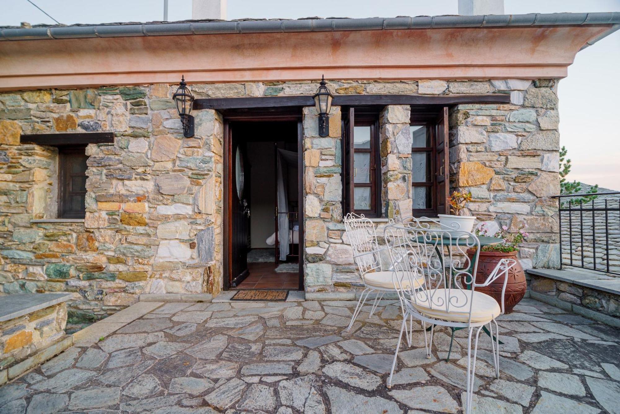 Portaria Pool Gem - Palladio Stone Havens Buitenkant foto
